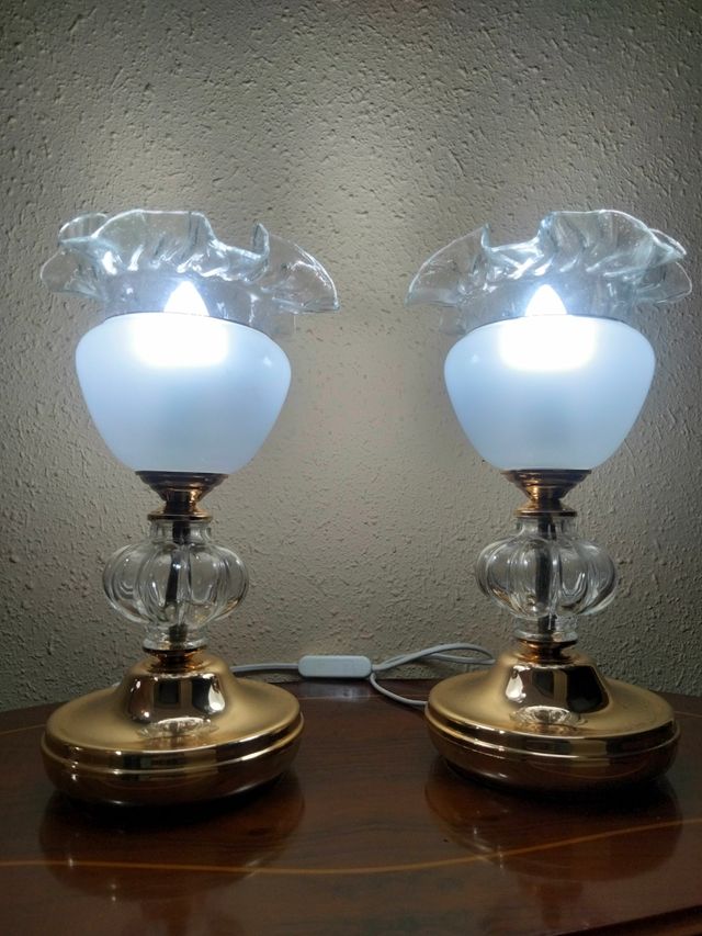 COPPIA DI LAMPADE VINTAGE IN BRONZO E CRISTALLO IMPERO