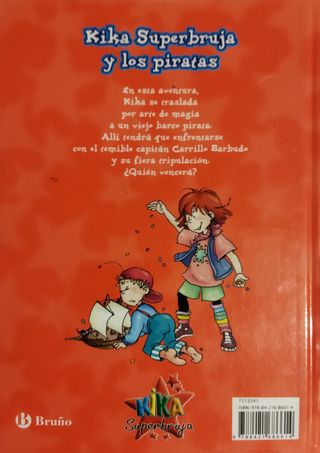 Kika Superbruja y los piratas (ed. COLOR) (Castellano - A PARTIR DE 8 AÑOS - PERSONAJES - Kika Superbruja) (Spanish Edition)
