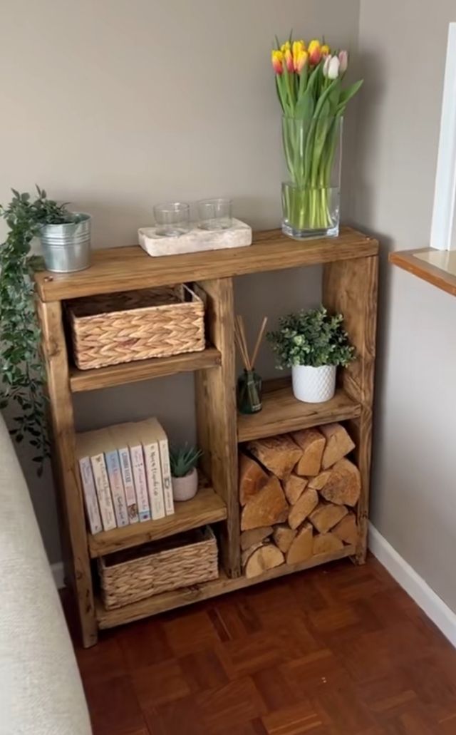 MUEBLE AUXILIAR RUSTICO