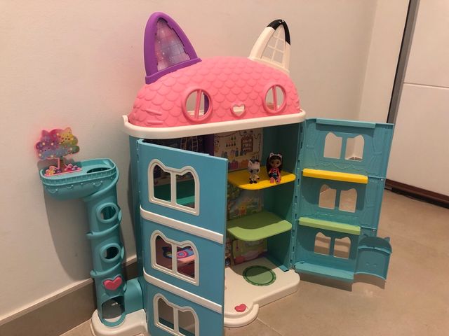 Casa de muñecas de Gaby