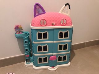 Casa de muñecas de Gaby