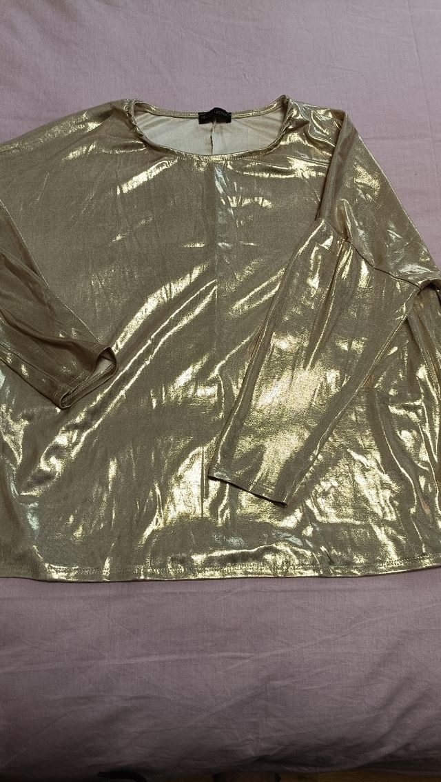 Camiseta dorada de Lurex 