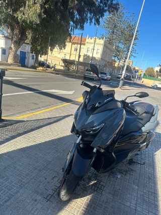 Moto yamaha xmax tech 125