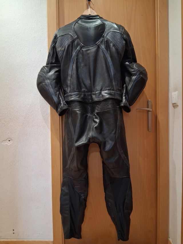 MONO MOTO 2 PIEZAS PIEL T52 ON-BRAIN