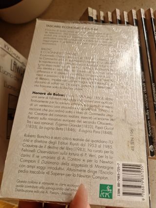 47 libri Tascabili Newton