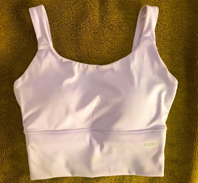 Sujetador de deportivo con copas de relleno