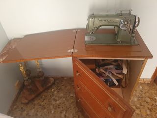Máquina de coser REFREY TRANSFORMA 427