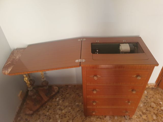 Máquina de coser REFREY TRANSFORMA 427