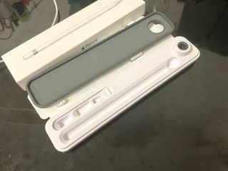Apple Pencil 1ª generación con funda magnética