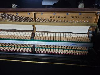 Piano ETERNA liquidación