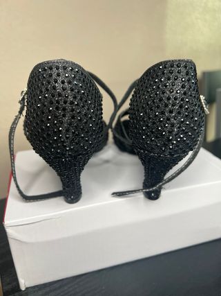 Zapatos de baile latino
