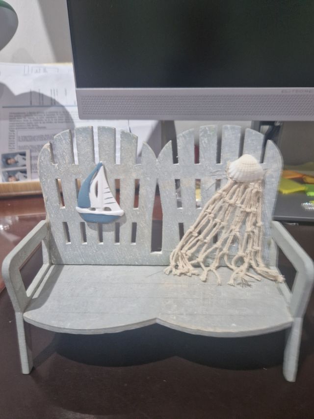 Muebles marineros en miniatura