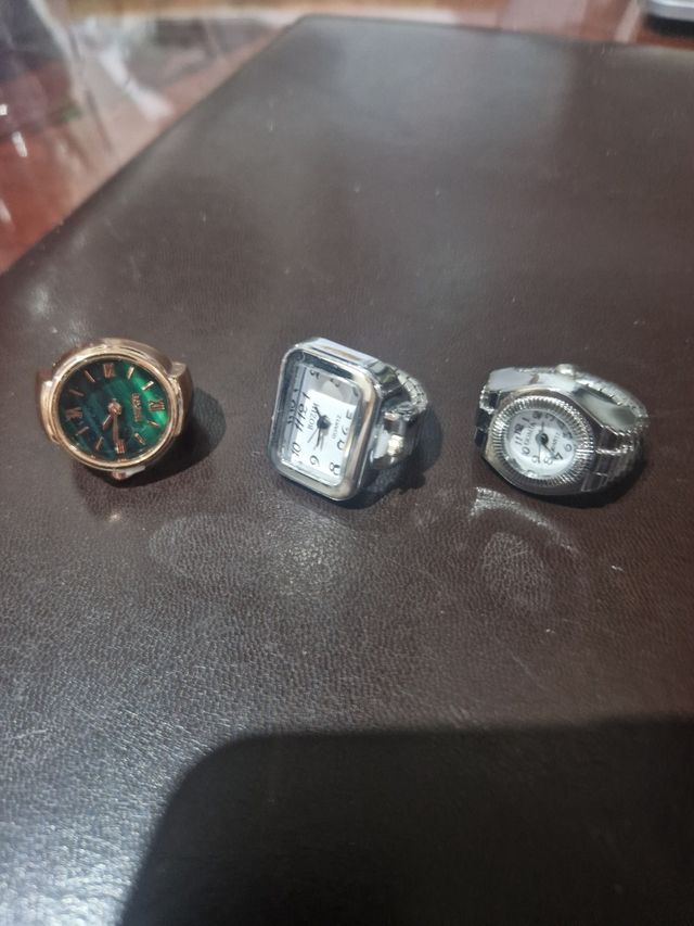 Relojes anillo