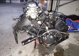 Motor Kawasaki zx10 2010