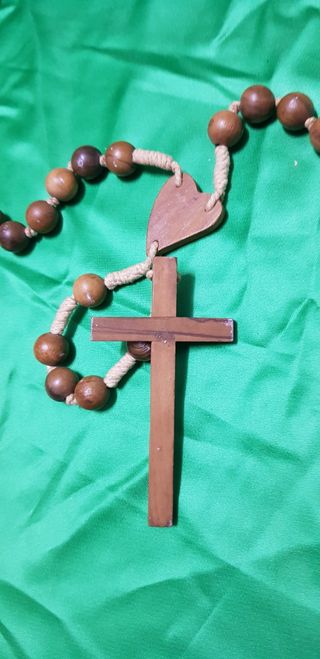 Antiguo rosario para Primera Comunión.50años.