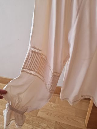 Blusa joya Zara