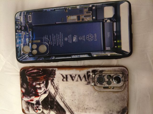 Redmi note 10 pro con 2 fundas y cristal templado