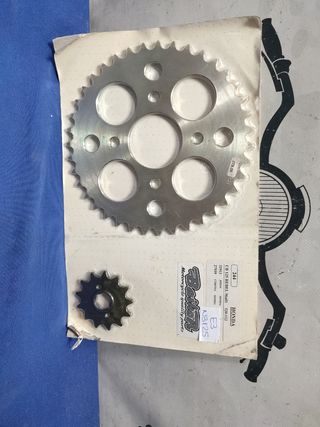 Honda CB 125 REBEL 96-01 kit arrastre 