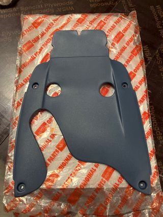 Aprilia sr 50 tapa carenado