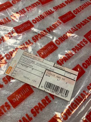 Aprilia sr 50 tapa carenado