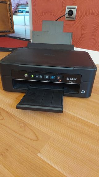 Impresora Epson XP-215 y cartuchos