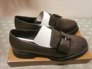 Se venden  mocasines