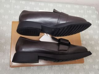 Se venden  mocasines