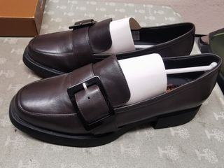 Se venden  mocasines