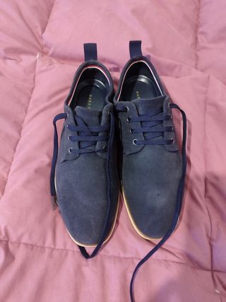 Zapatos de tela sin desperfectos 