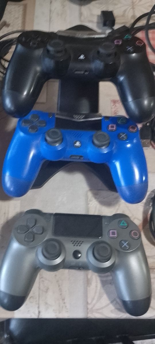 PlayStation 4 pro leggere bene