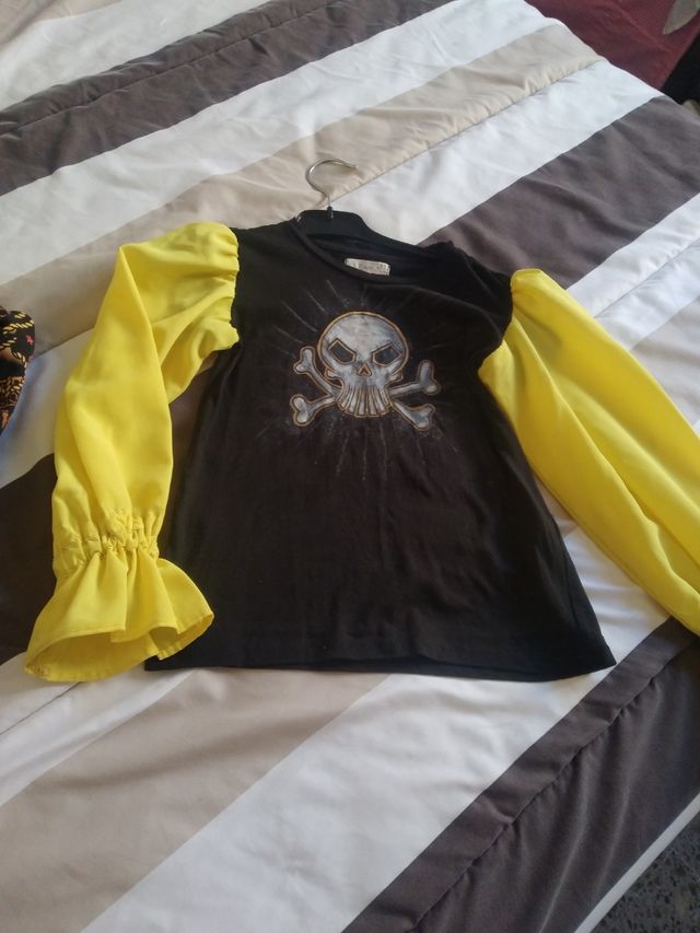 Camiseta pirata