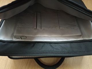 Tucano - Borsa compatta e sottile per Notebook