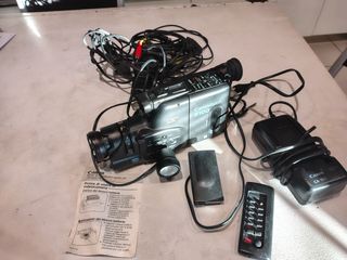Videocamera a cassetta Canon 