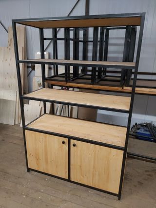 Estructuras Metálicas y Carpintería de Diseño