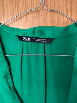 Vestido Midi Verde de ZARA
