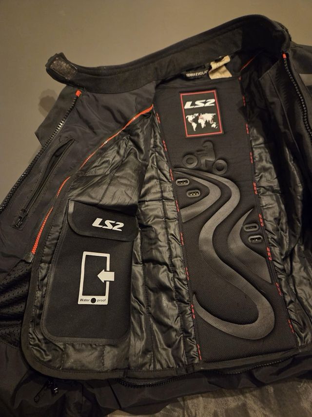 Chaqueta moto LS2
