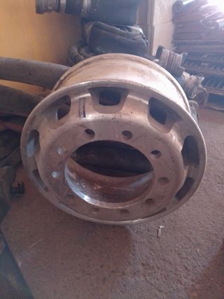 Llanta de camión aluminio speedline