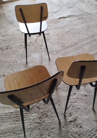 4 Sillas pupitre - cocina