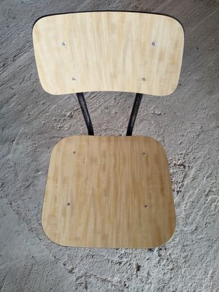 4 Sillas pupitre - cocina