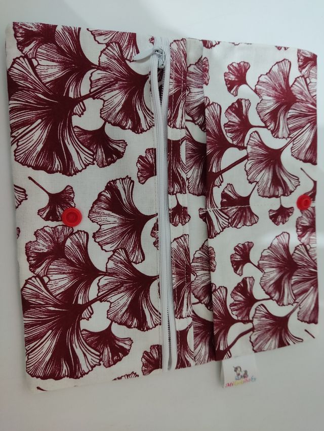 LIQUIDACION!! Monedero de Flores Hecho a Mano