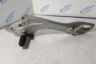 Soporte de estribera lado izquierdo Suzuki SV 650
