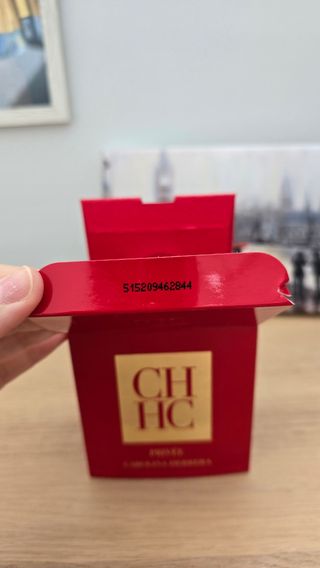 SIN ABRIR. Perfume Carolina Herrera 