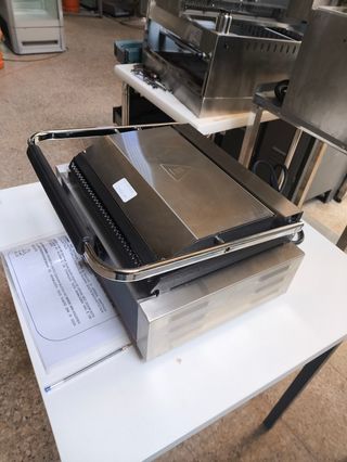 SANDWICHERA PARRILLA GRILL