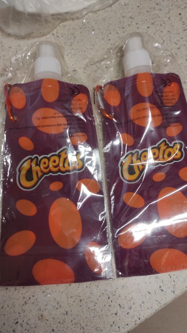 Cantimploras Cheetos