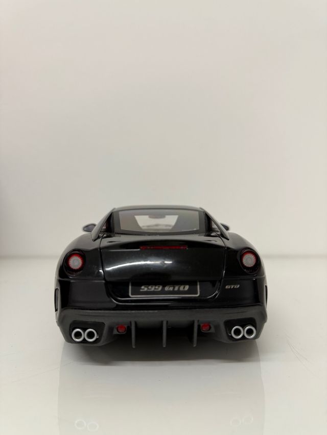 Ferrari 599 GTO 1:18