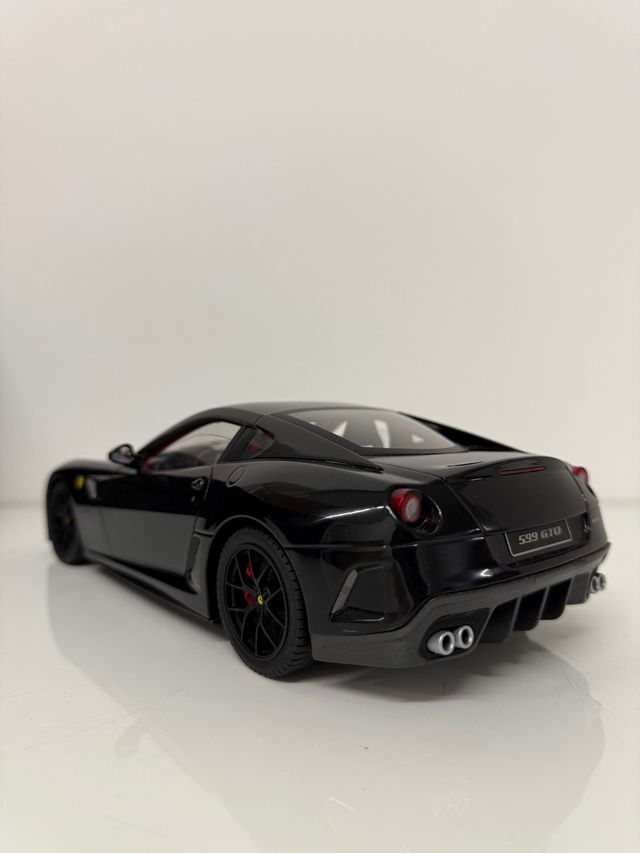 Ferrari 599 GTO 1:18