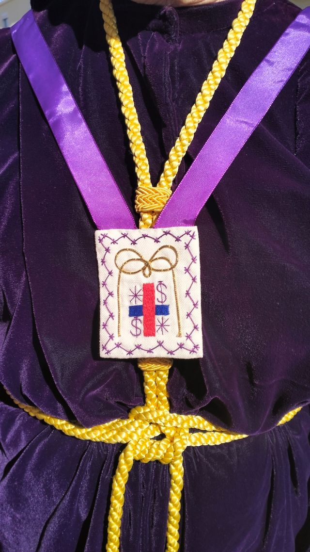 Túnica Semana Santa Medinaceli