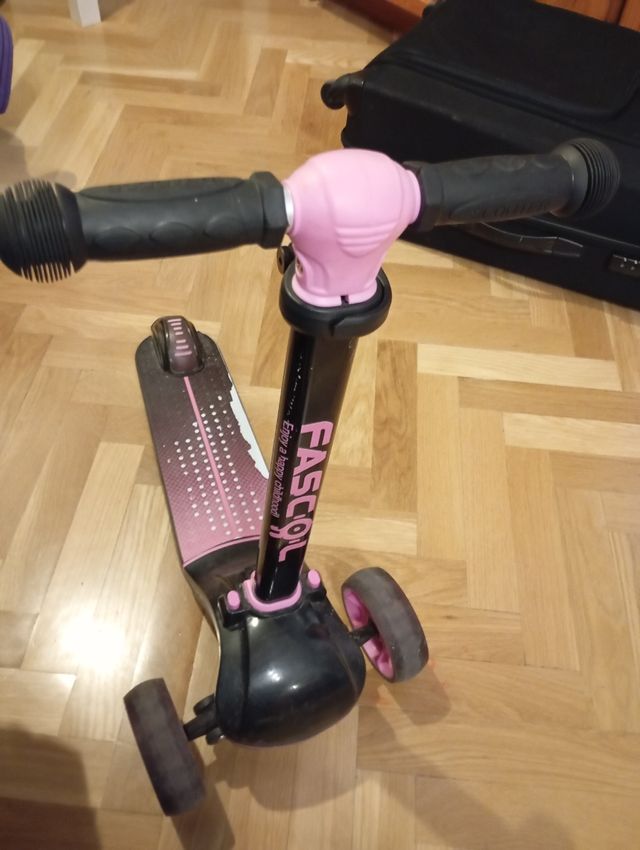 Patinete infantil con luz (x2)