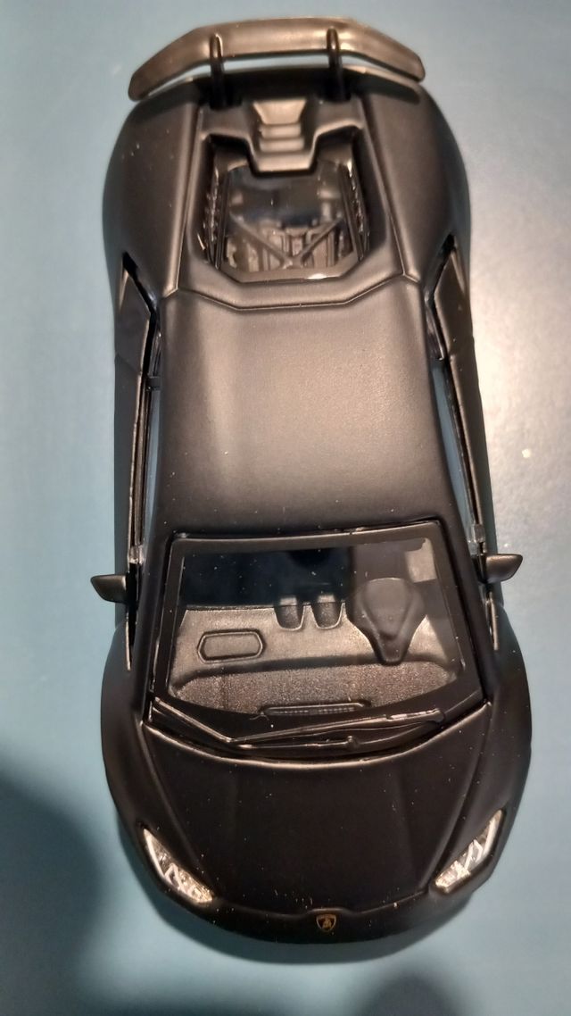 LAMBORGHINI HURACAN PERFORMANTE 1:43 BURAGO 