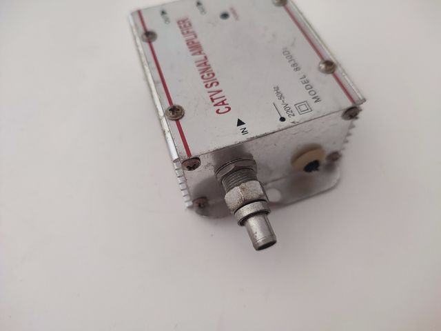 Amplificador de antena
